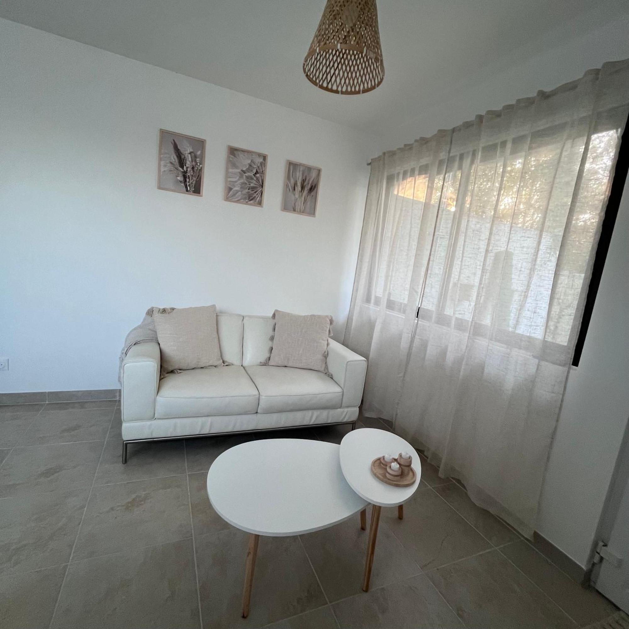 Cocon Avec Spa Mios Bagian luar foto