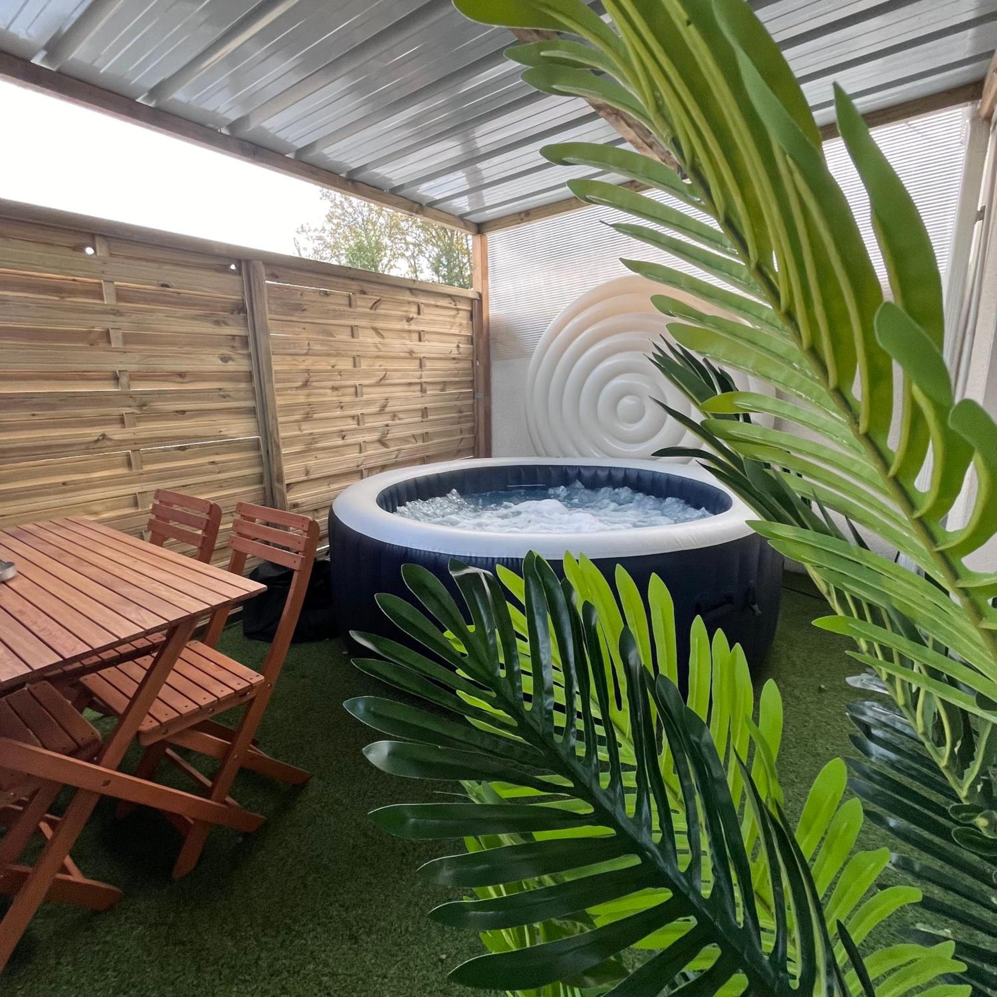 Cocon Avec Spa Mios Bagian luar foto